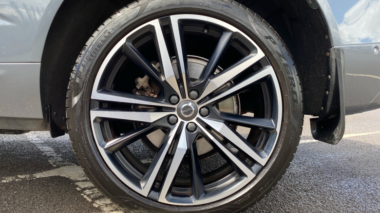 Volvo Xc60 2.0 B5P [250] R DESIGN Pro 5dr Geartronic Petrol Estate